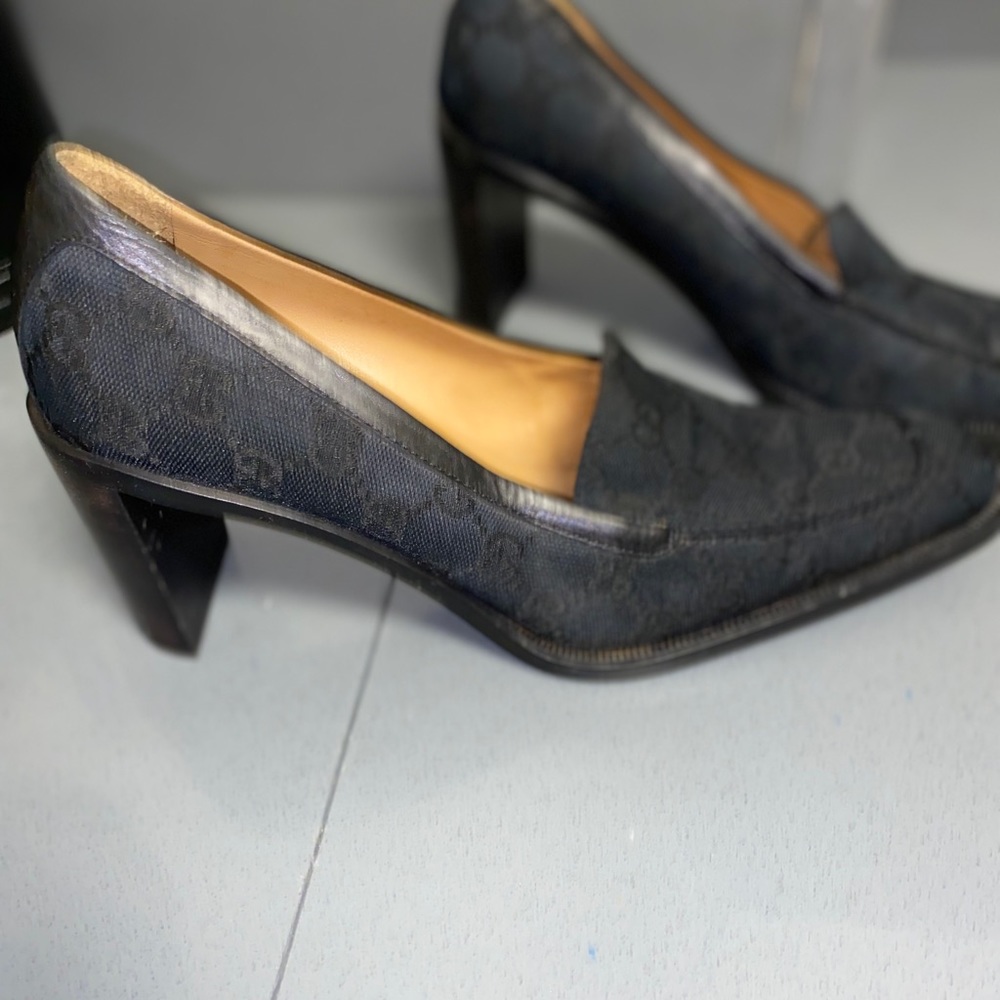 Authentic Signature Gucci Heels